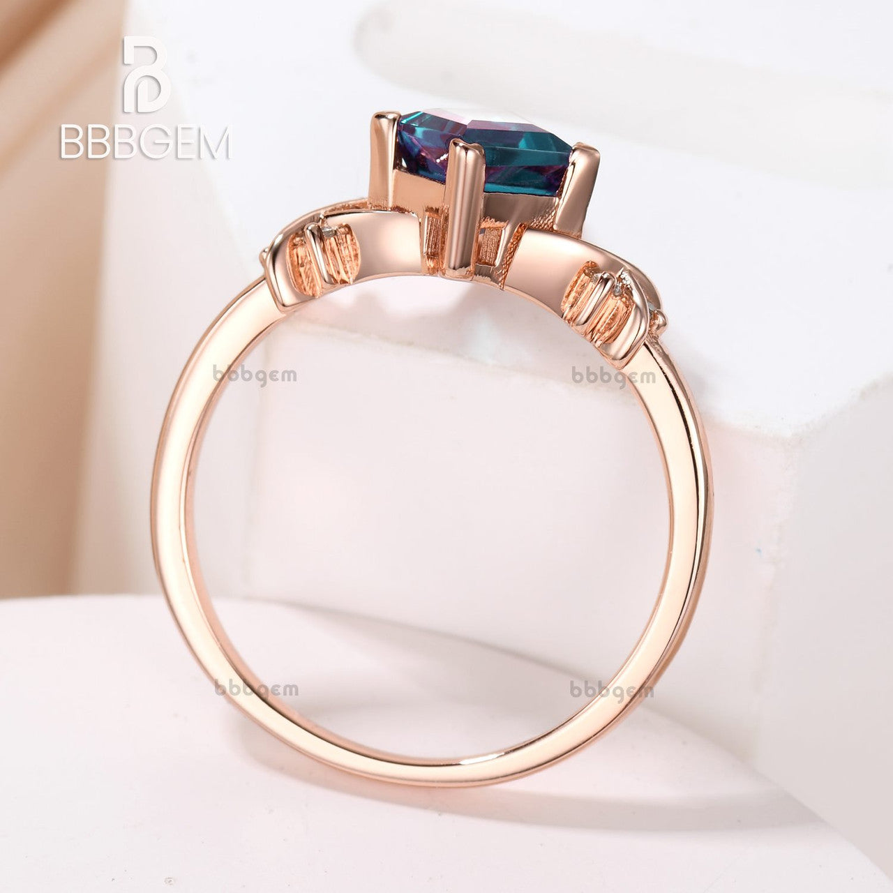 14K Rose Gold Kite Cut Alexandrite Engagement Ring Vintage Bridal Anniversary Gift For Her