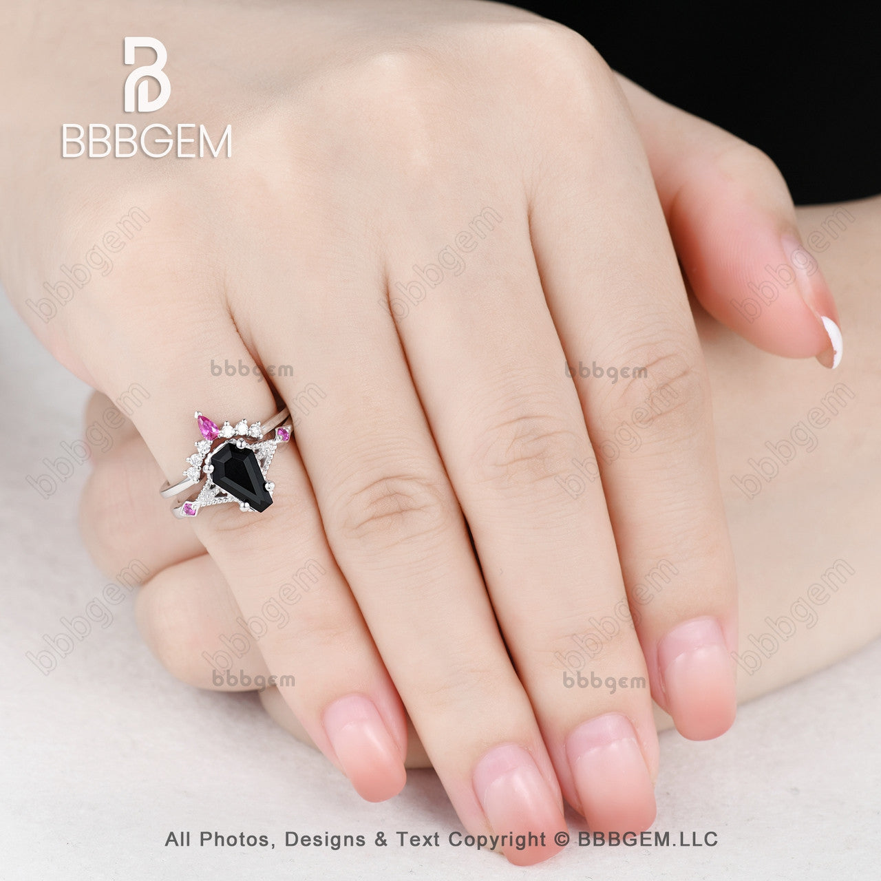 Coffin Black Spinel Diamond Wedding Set 9x6mm Coffin Shaped Onyx Ring Set With Lab Ruby Platinum