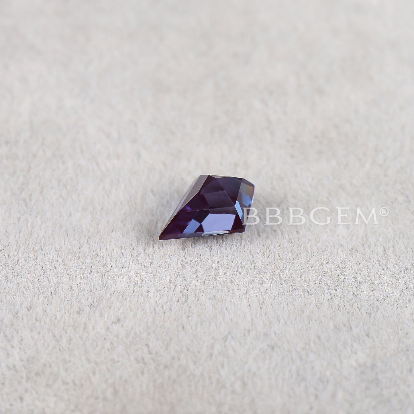 Kite Cut Color Change Alexandrite Wholesale Faceted Alexandrite