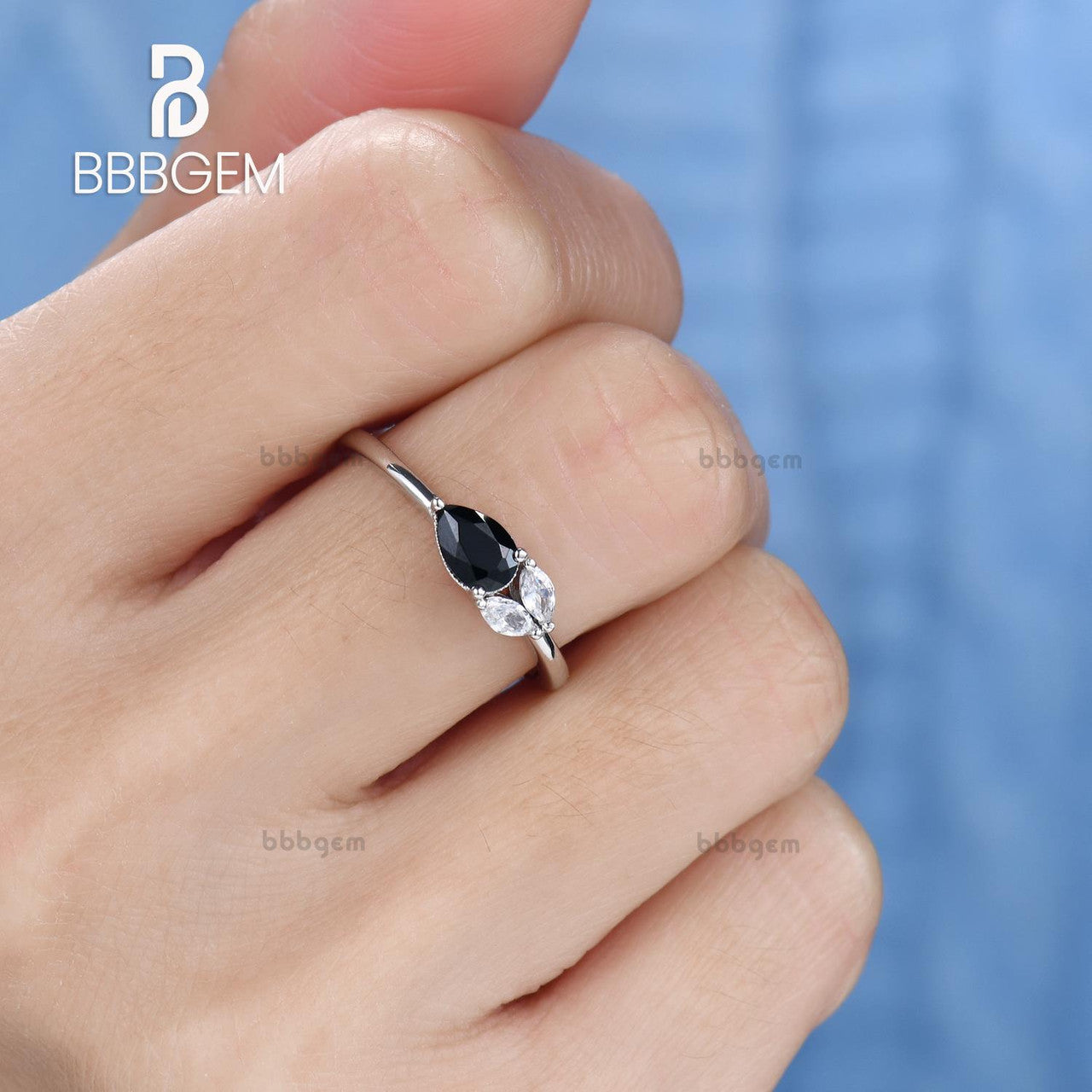 East-West Black Spinel Petite Engagement Rings-Horizontal Petite Comfort Fit Solitaire Engagement Ring With Black Spinel Onyx