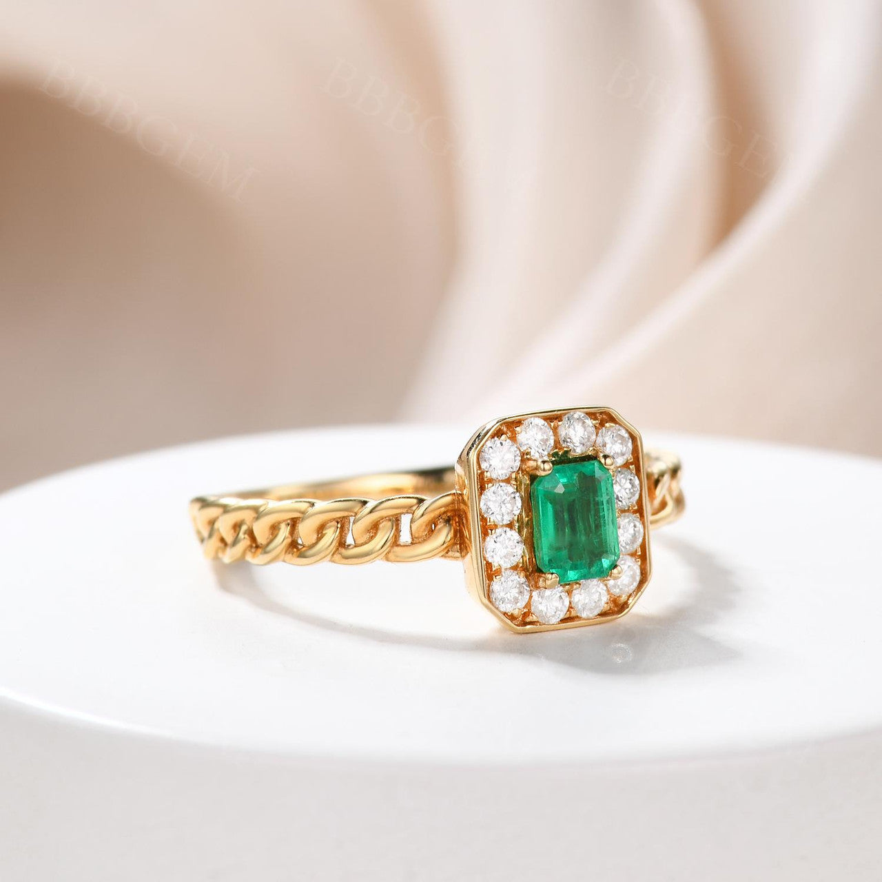 4.5X3.5mm Emerald Cut Diamond Halo Natural Emerald Engagement Ring Bezel Set Chain Band 0.35ct