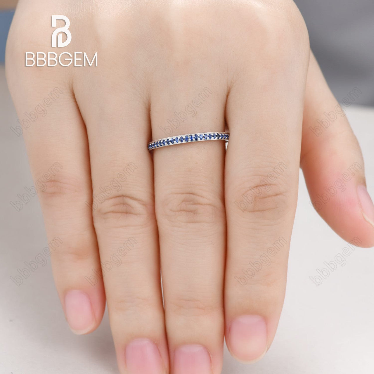 Grain Set & Mill Grain Set Blue Sapphire White Gold Wedding Band (4)