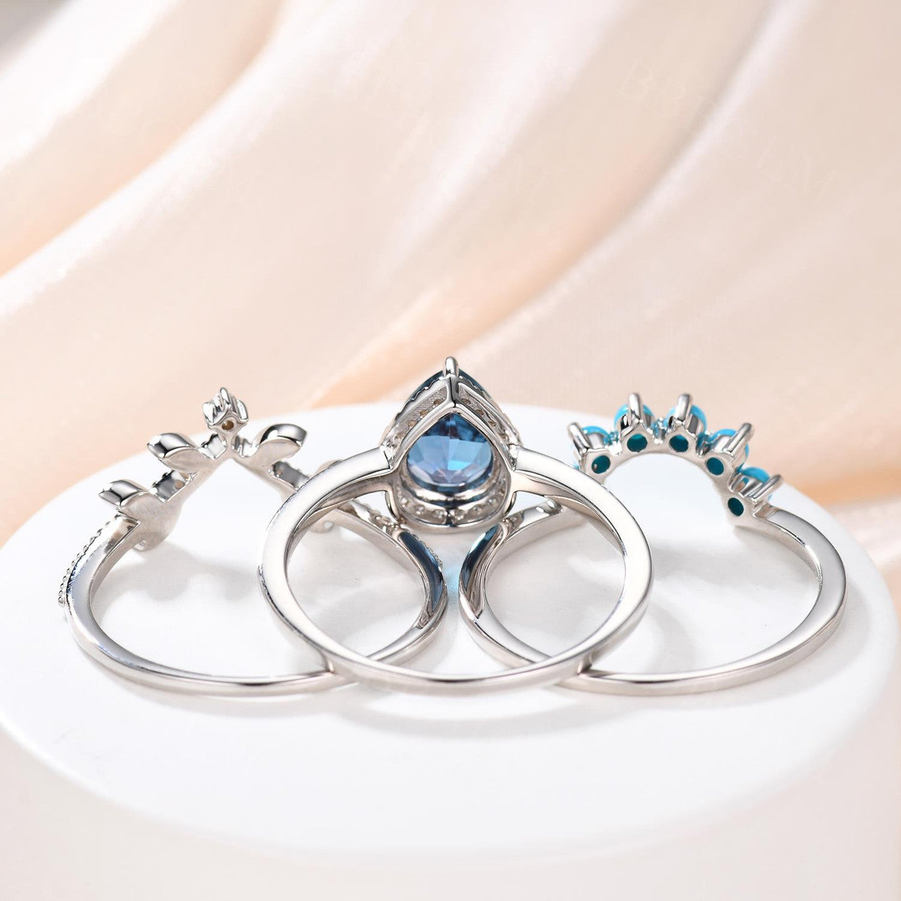 Pear Shaped Alexandrite Engagement Ring Set Leaf Diamond And Turquoise Ring 14K White Gold