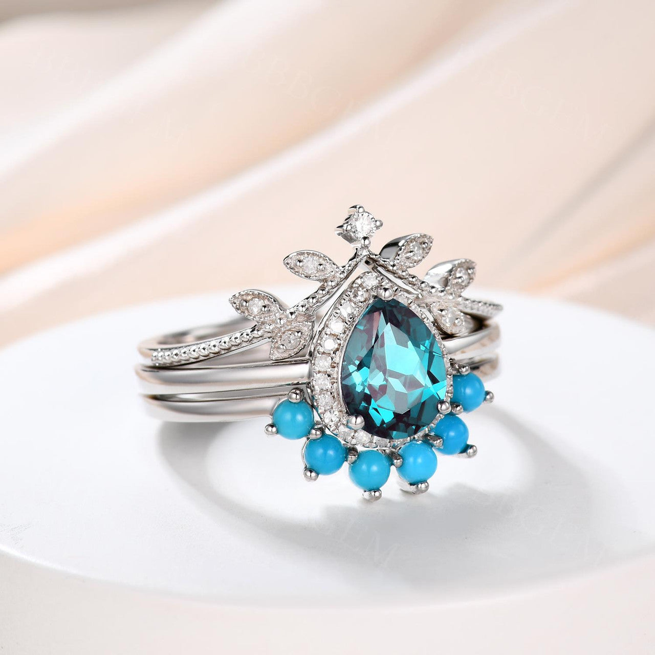 Pear Shaped Alexandrite Engagement Ring Set Leaf Diamond And Turquoise Ring 14K White Gold