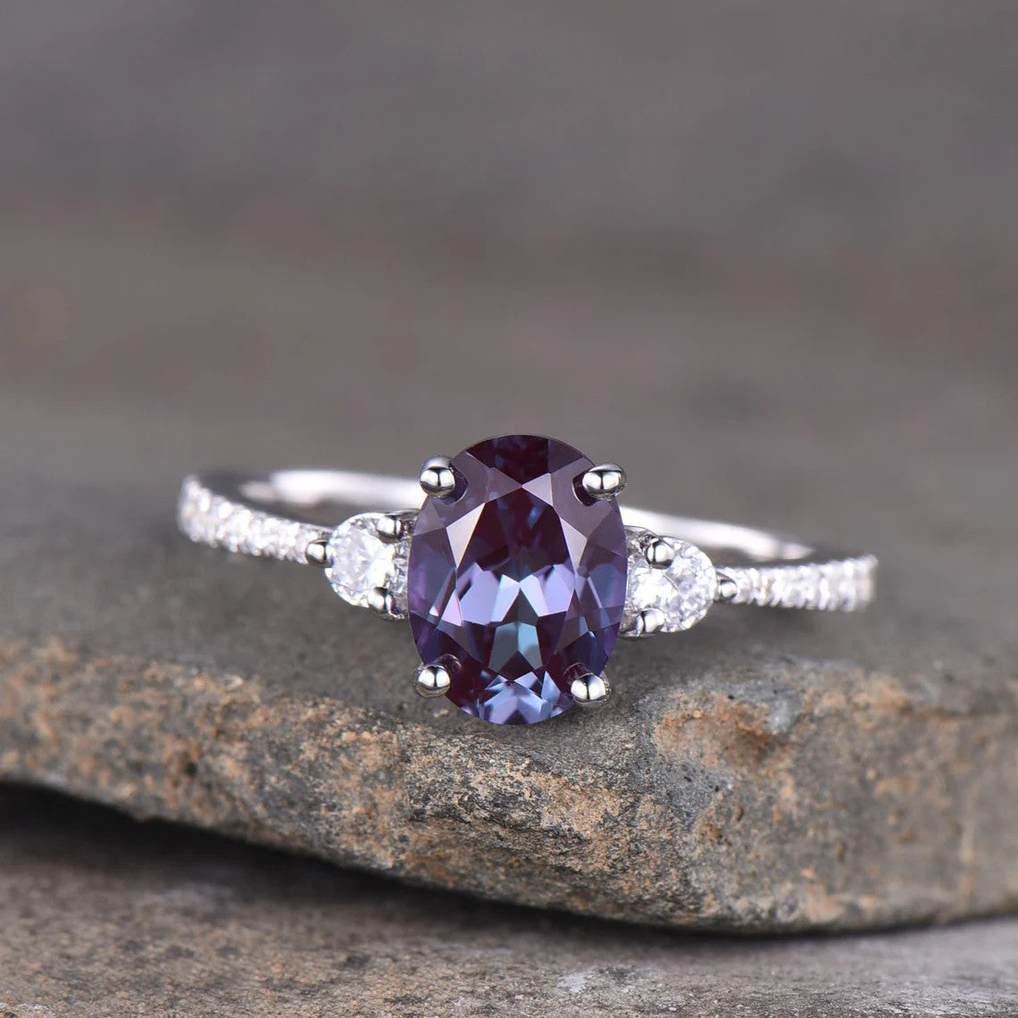 Three Stone Color Changed Alexandrite Ring-Incandescent alexandrite gold ring-bbbgem alexandrite jewelry (2)