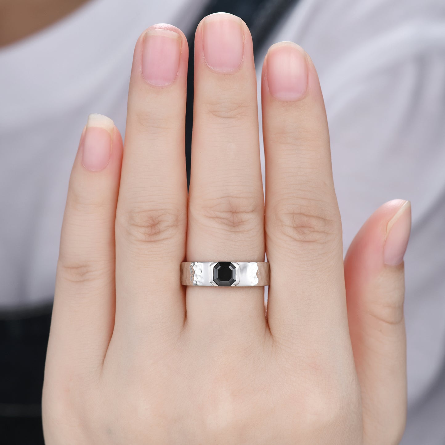 Asscher Cut Black Onyx Mens Hammered Gold Wedding Band 5-6mm