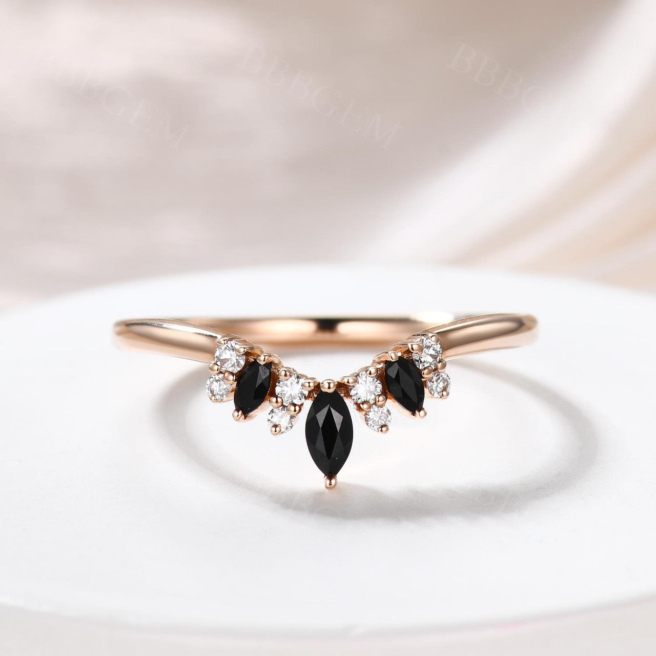 black spinel band ring-black onyx ring with gold band