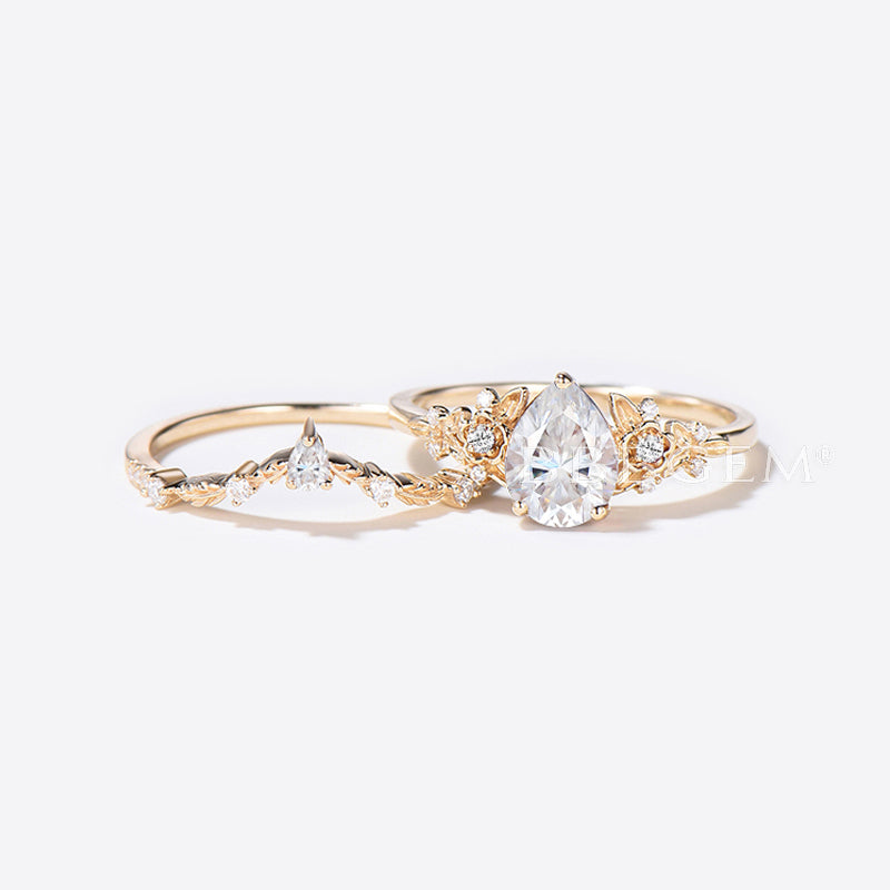 Pear Lab Grown Diamond IGI Engagement Ring 14k Gold Floral Leaf Wedding Set