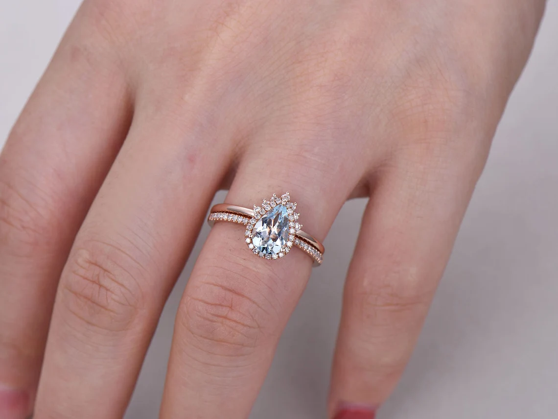 pear halo aquamarine ring set-teardrop aquamarine rings-bbbgem aquamarine jewelry