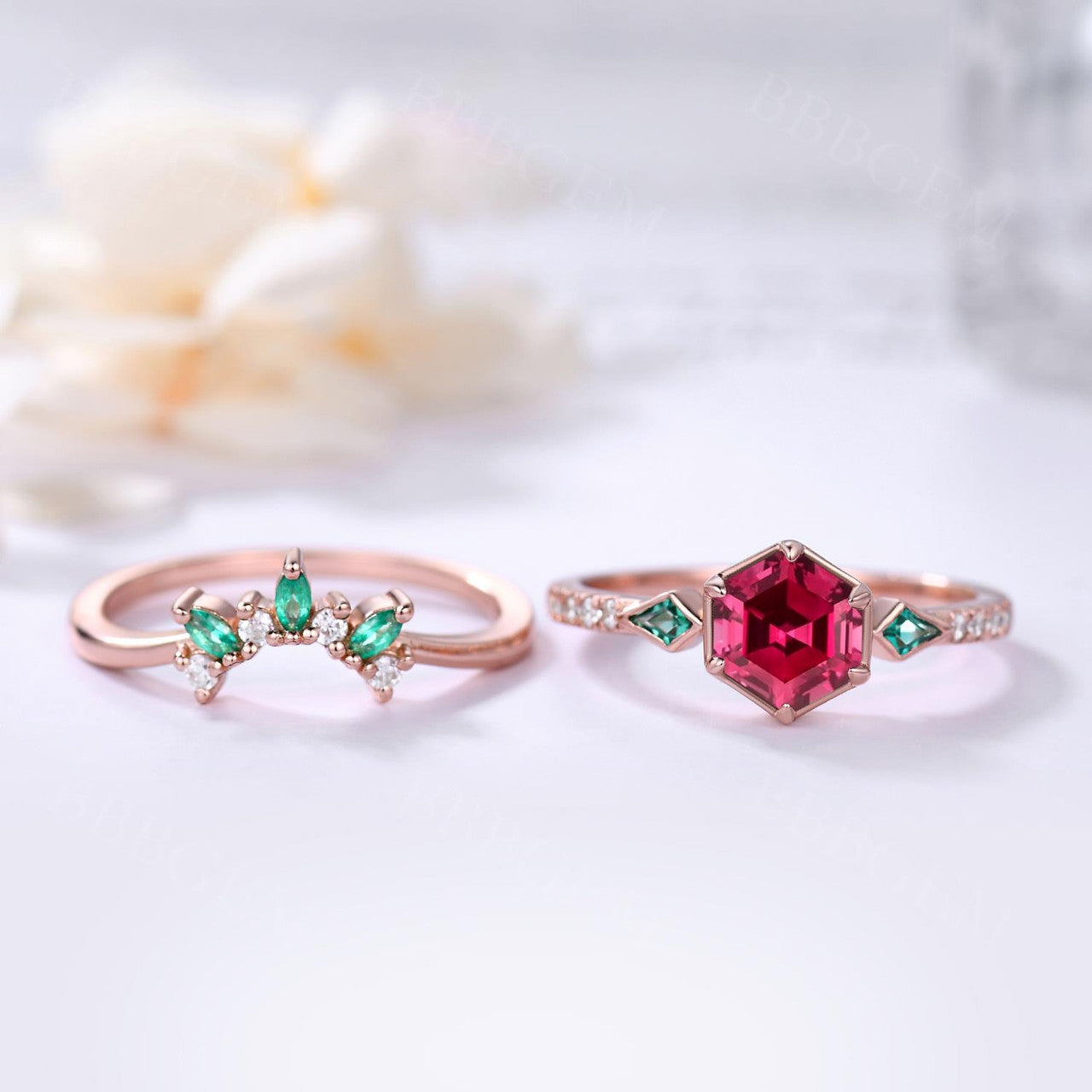 ruby and emerald bridal set-hexagon lab ruby with kite emerald sidestones wedding ring set-bbbgem ruby emerald engagement ring set
