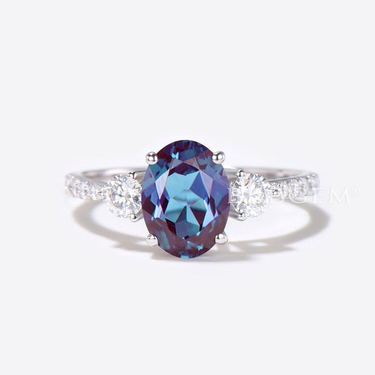 1.5CT Oval Color Change Alexandrite Moissanite Engagement Ring