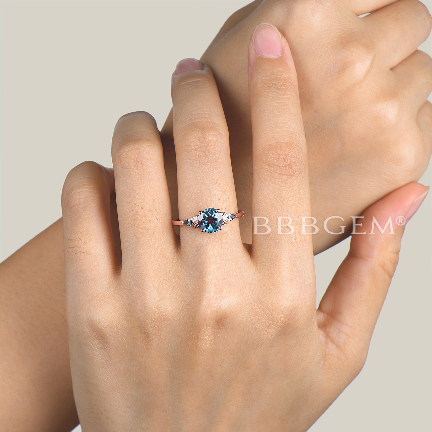 Round Cut Alexandrite Engagement Ring Color-change Gemstone Three Stone Ring
