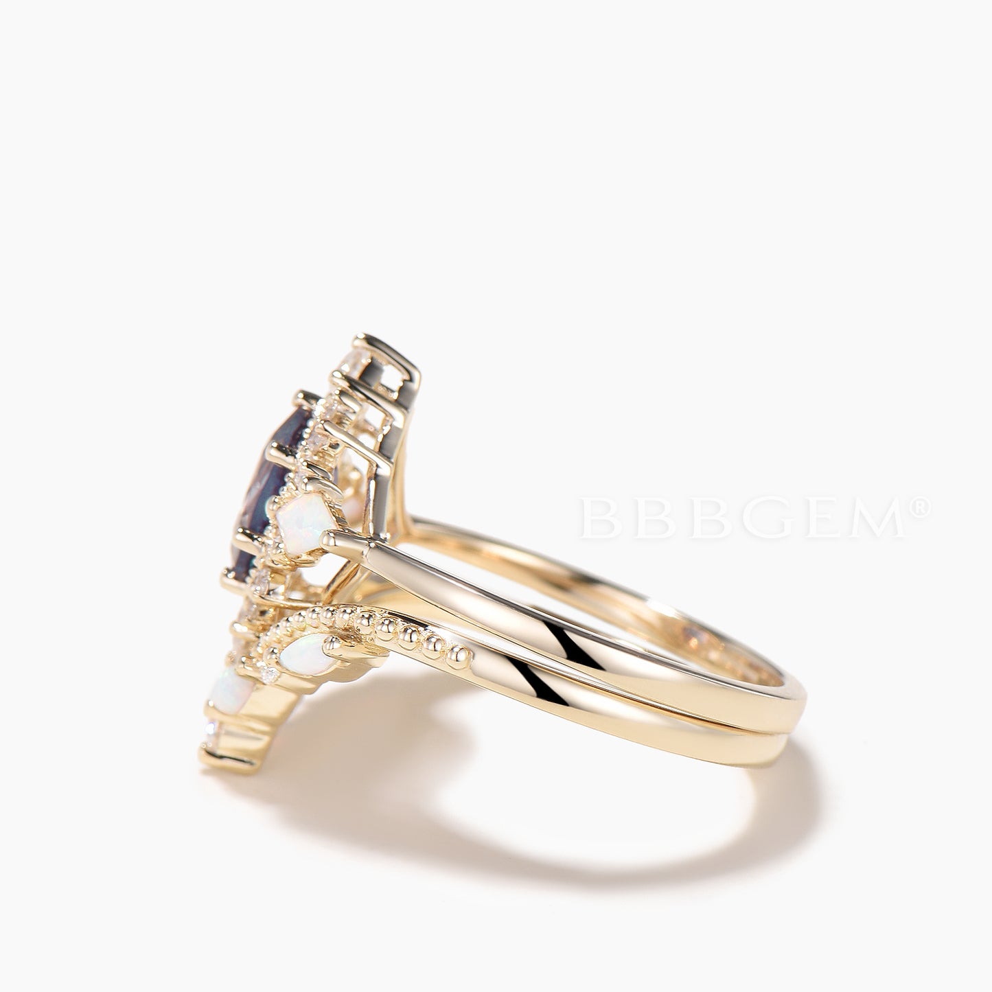 Oval Cut Color-change Alexandrite Wedding Ring Moissnite Halo Opal Ring Set