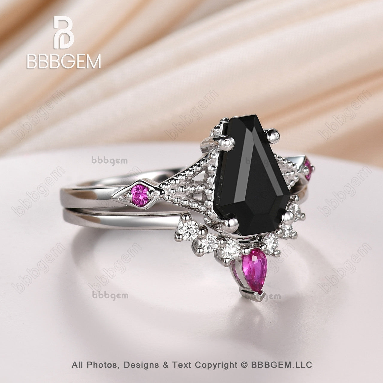 Coffin Black Spinel Diamond Wedding Set 9x6mm Coffin Shaped Onyx Ring Set With Lab Ruby Platinum 