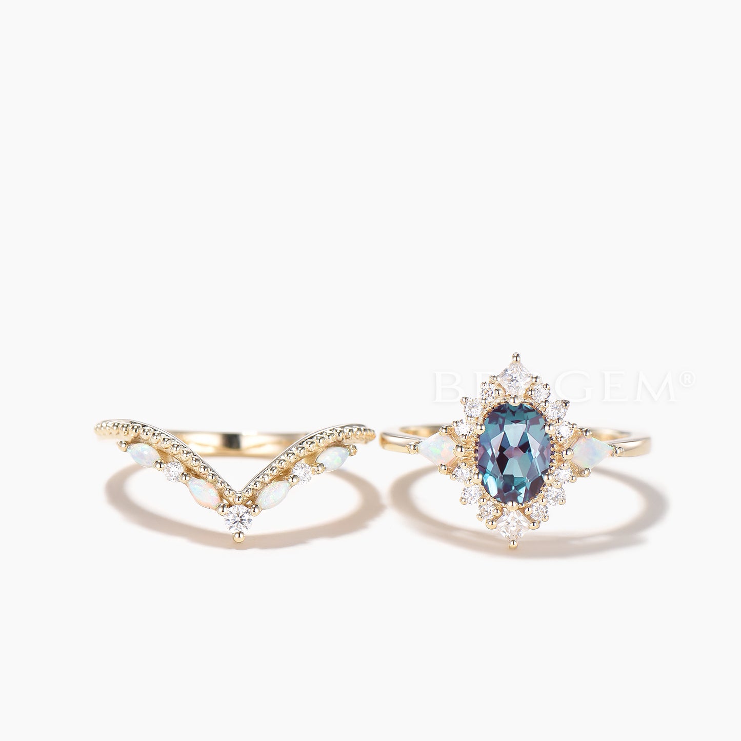 Oval Cut Color-change Alexandrite Wedding Ring Moissnite Halo Opal Ring Set