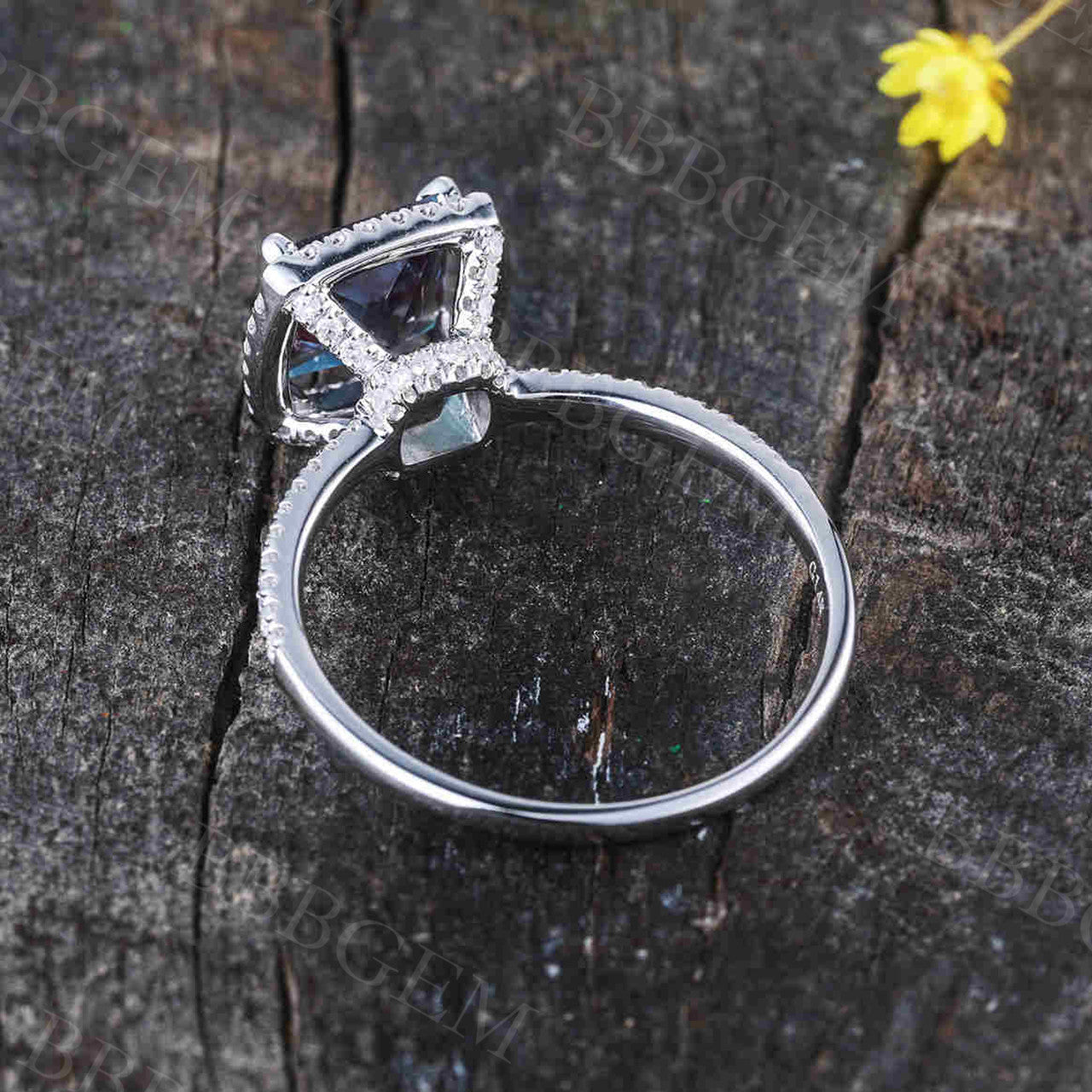 Princess Cut Alexandrite Diamond Engagement Ring 05