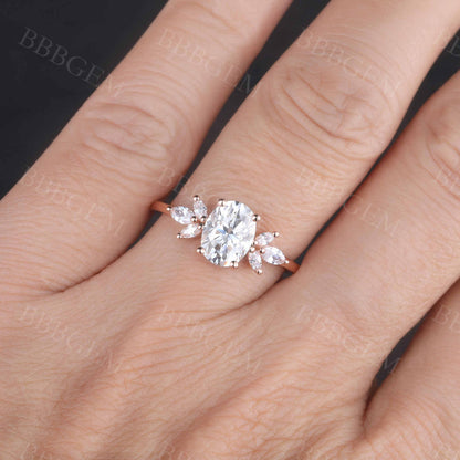 Moissanite Engagement Ring vintage-Rose Gold