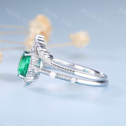 Columbia Emerald Bridal Set Unique Engagement Ring Green Gemstone Ring