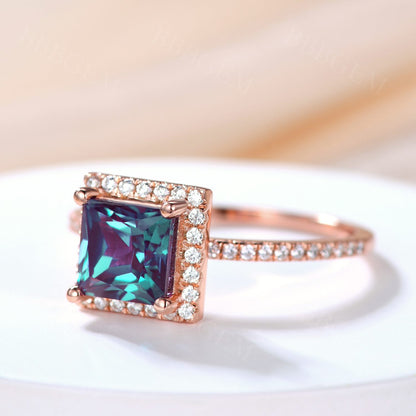 Vintage Alexandrite Rings-BBBGEM Alexandrite Engagement Ring