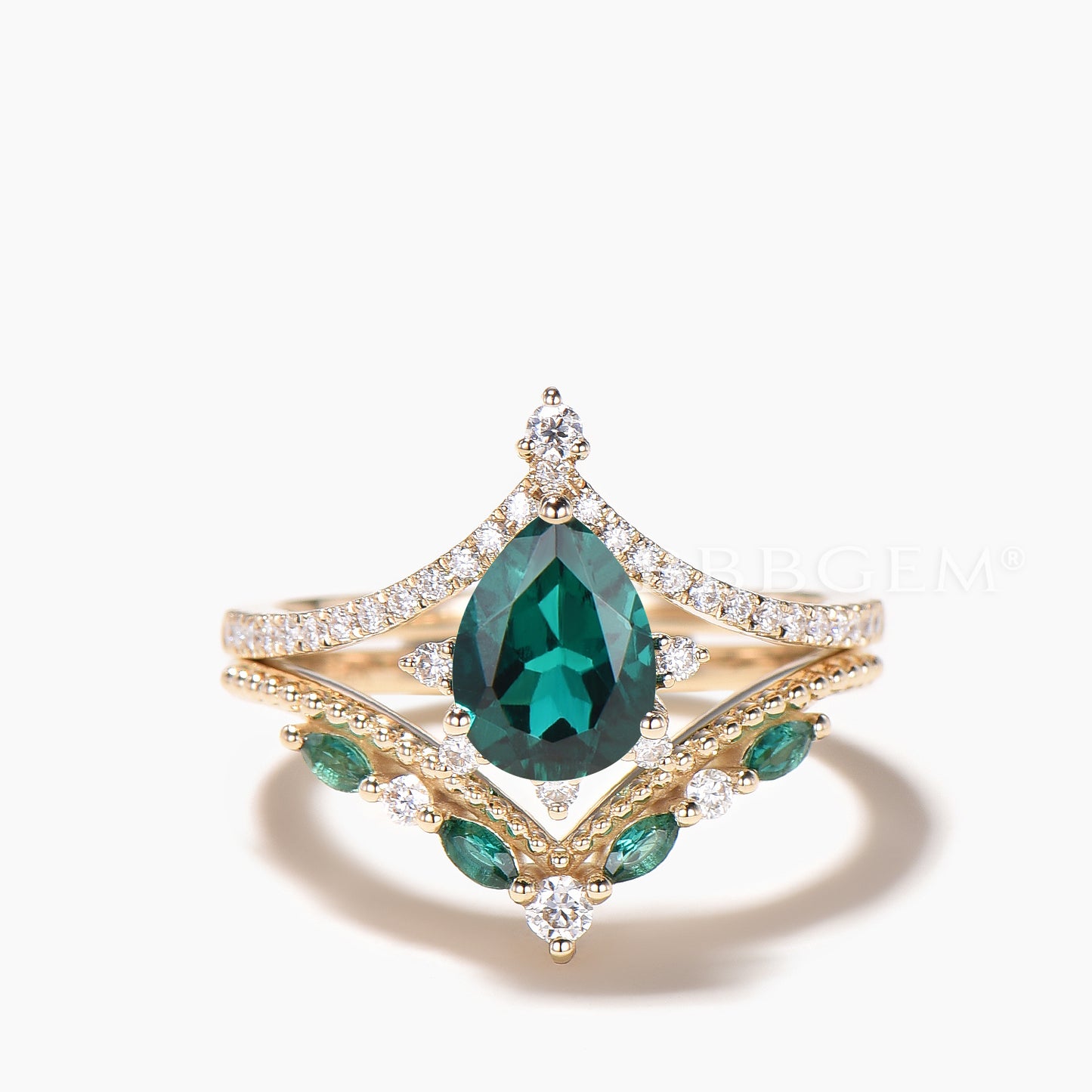 1.25CT Teardrop Cut Emerald Curved Engagement Ring Diamond V Curved Bridal Set