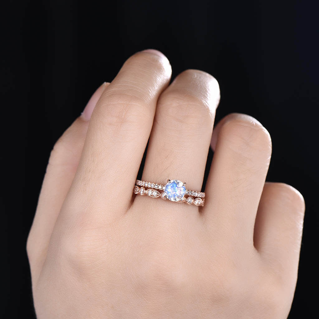 Round Cut Moonstone Engagement Ring Set 01