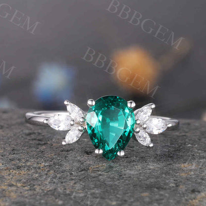 Green Emerald Engagement Ring 03