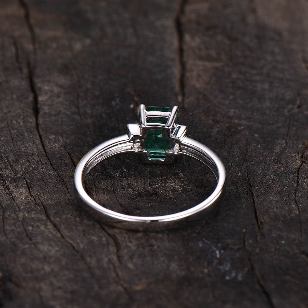 emerald ring with diamonds