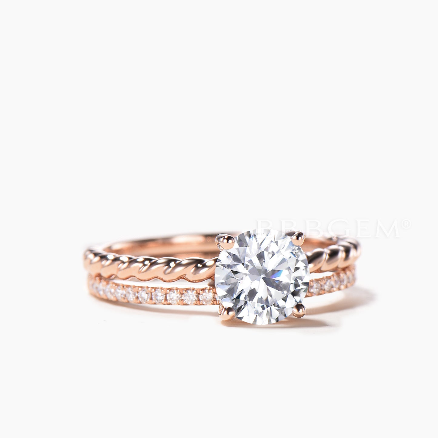 Round Cut IGI Certificate Lab Grown Diamond Solitaire Ring Twisted Bridal Set