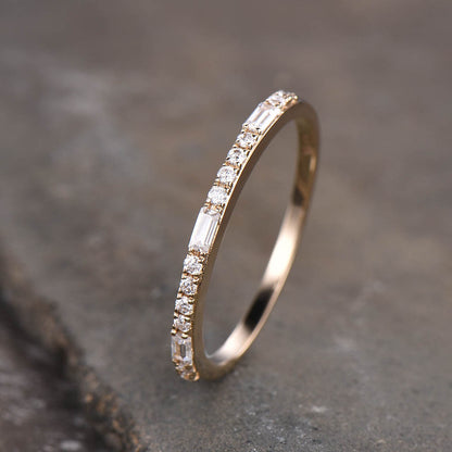 moissanite band ring