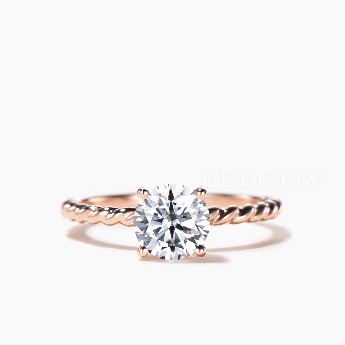 Round Cut IGI Certificate Lab Grown Diamond Solitaire Ring Twisted Bridal Set