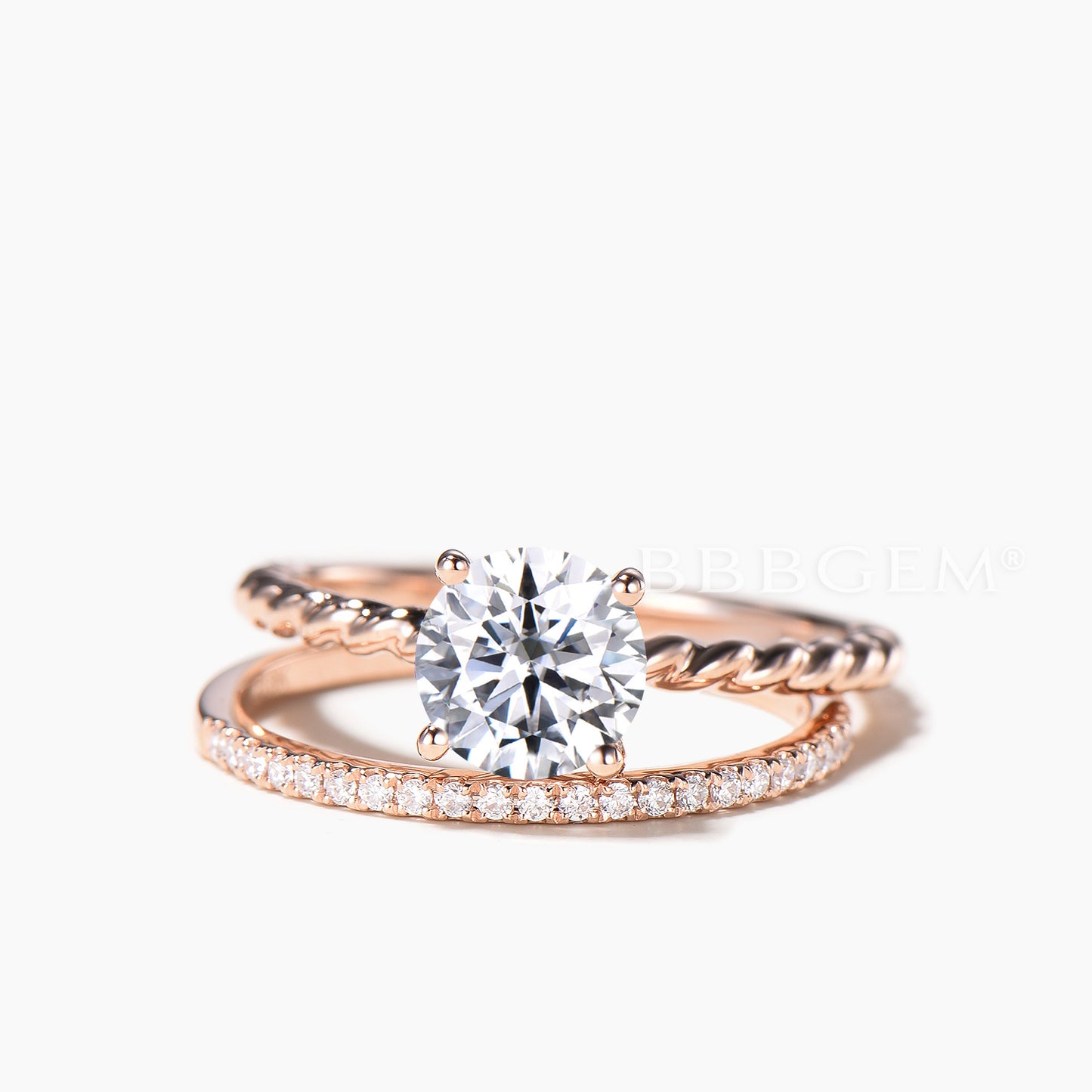 Round Cut IGI Certificate Lab Grown Diamond Solitaire Ring Twisted Bridal Set