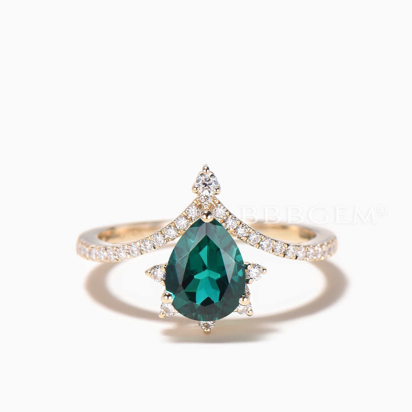 1.25CT Teardrop Cut Emerald Curved Engagement Ring Diamond V Curved Bridal Set