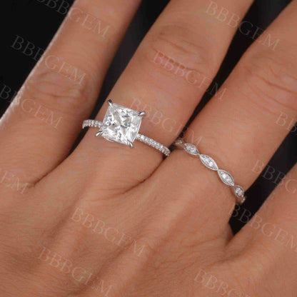 2 Carat Princess Cut Moissanite Engagement Ring Set Rose Gold Accent Diamond