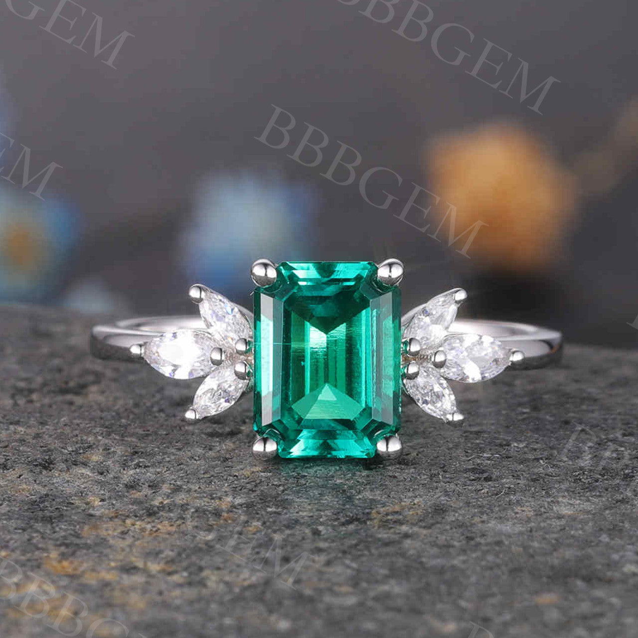 Emerald Cut Emerald Ring 0