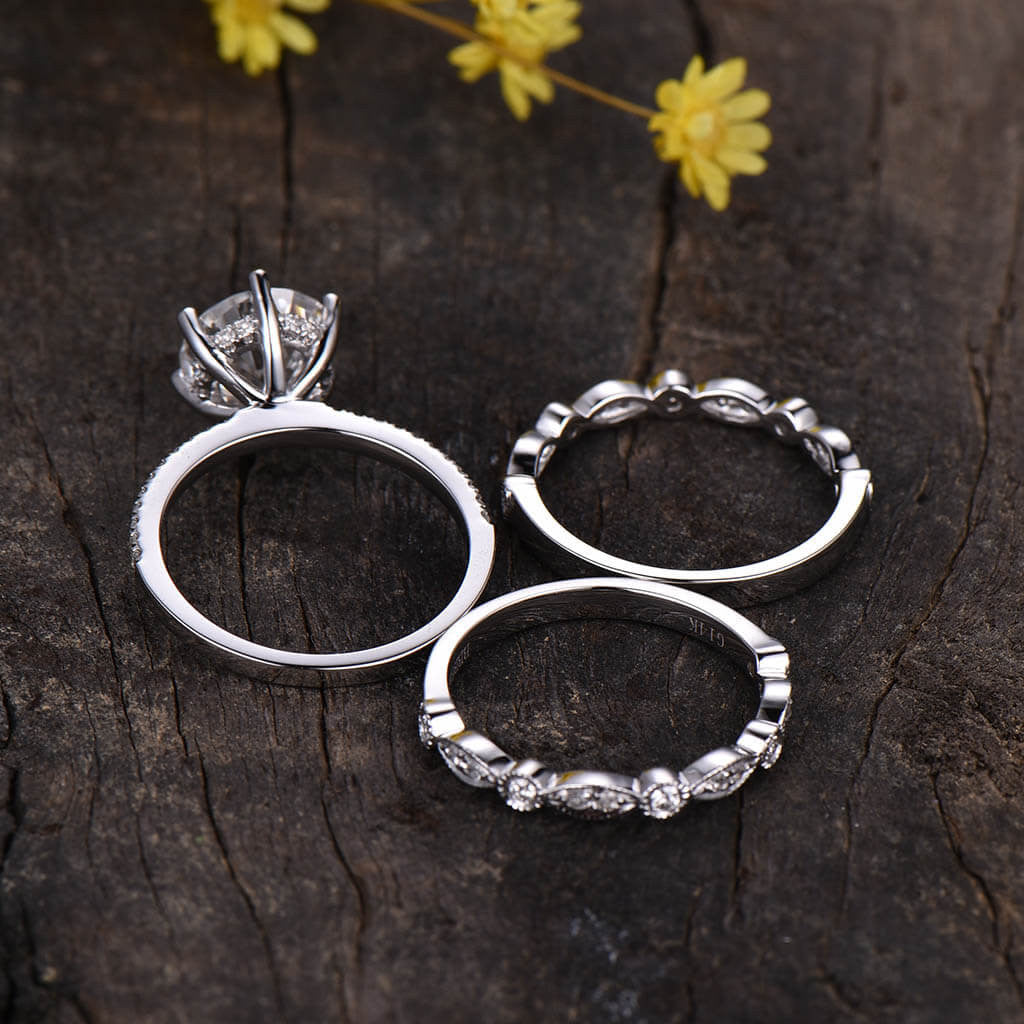 Round Cut Moissanite Wedding Sets 06