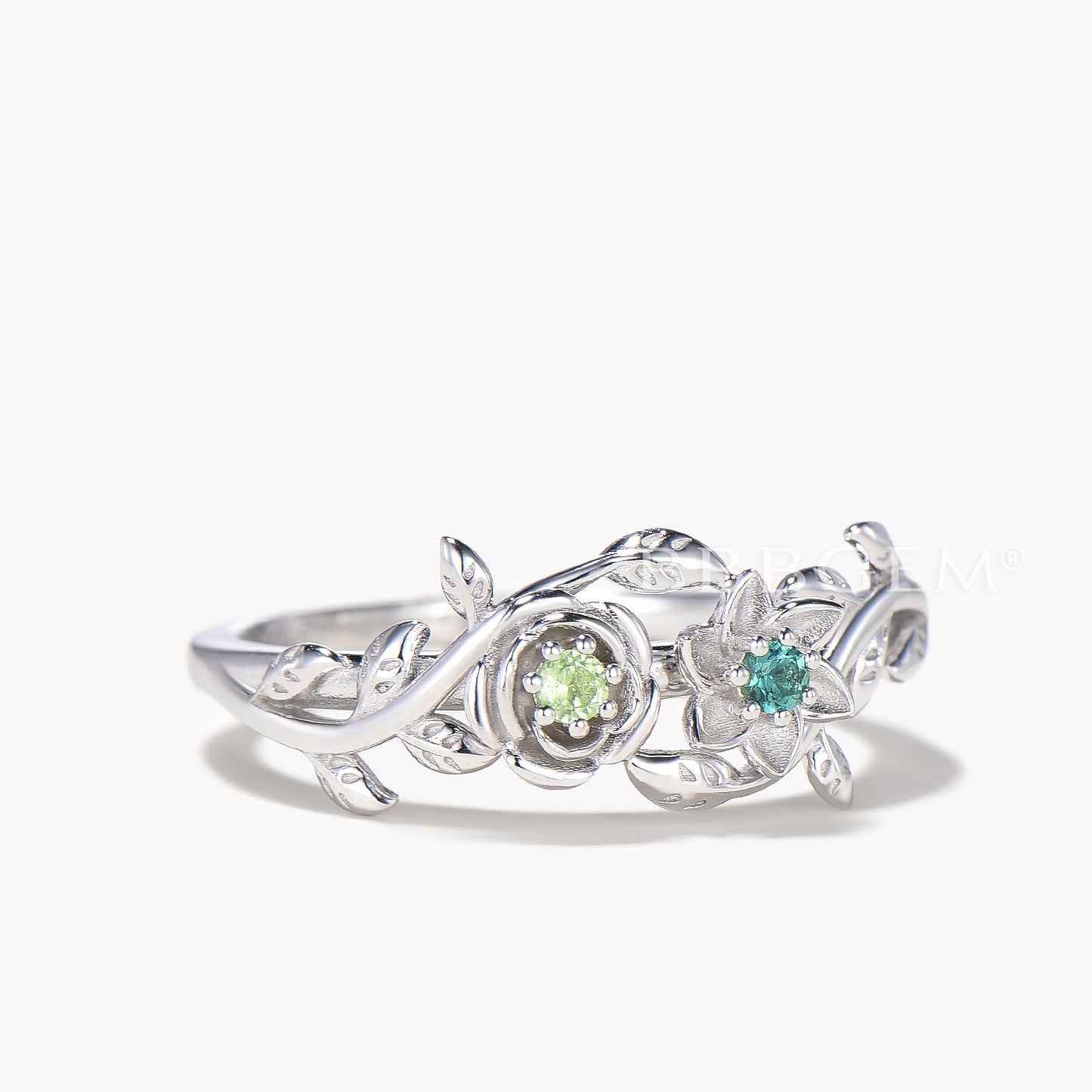 Nature Inspired Toi et Moi Engagement Ring Round Cut Peridot Emerald Floral  Ring