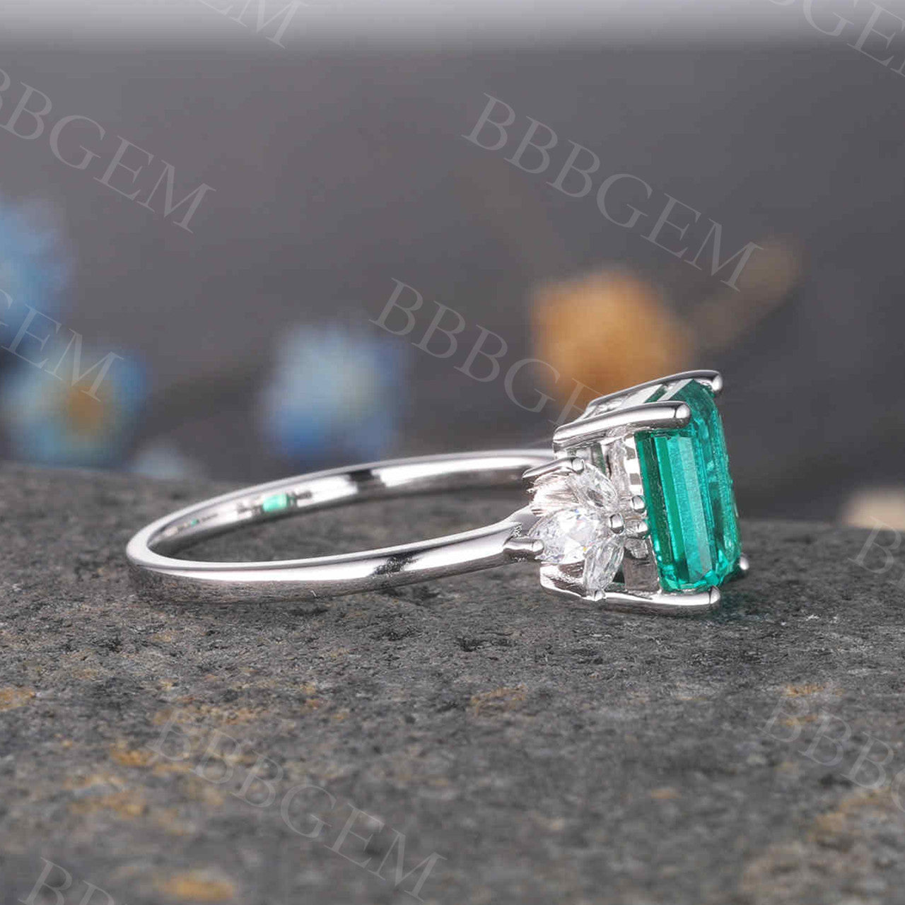 Emerald Cut Emerald Ring 04