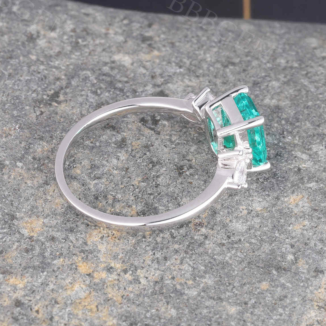 Emerald Cut Emerald Ring 05