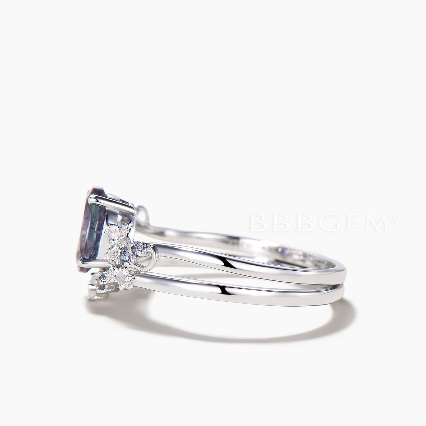 Oval Cut Color-change Alexandrite Wedding Ring Moonstone Leaf Inspired Ring Set