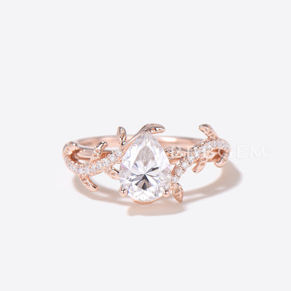 Nature Inspired Pear Moissanite Engagement Ring Leaf Diamond Bridal Set