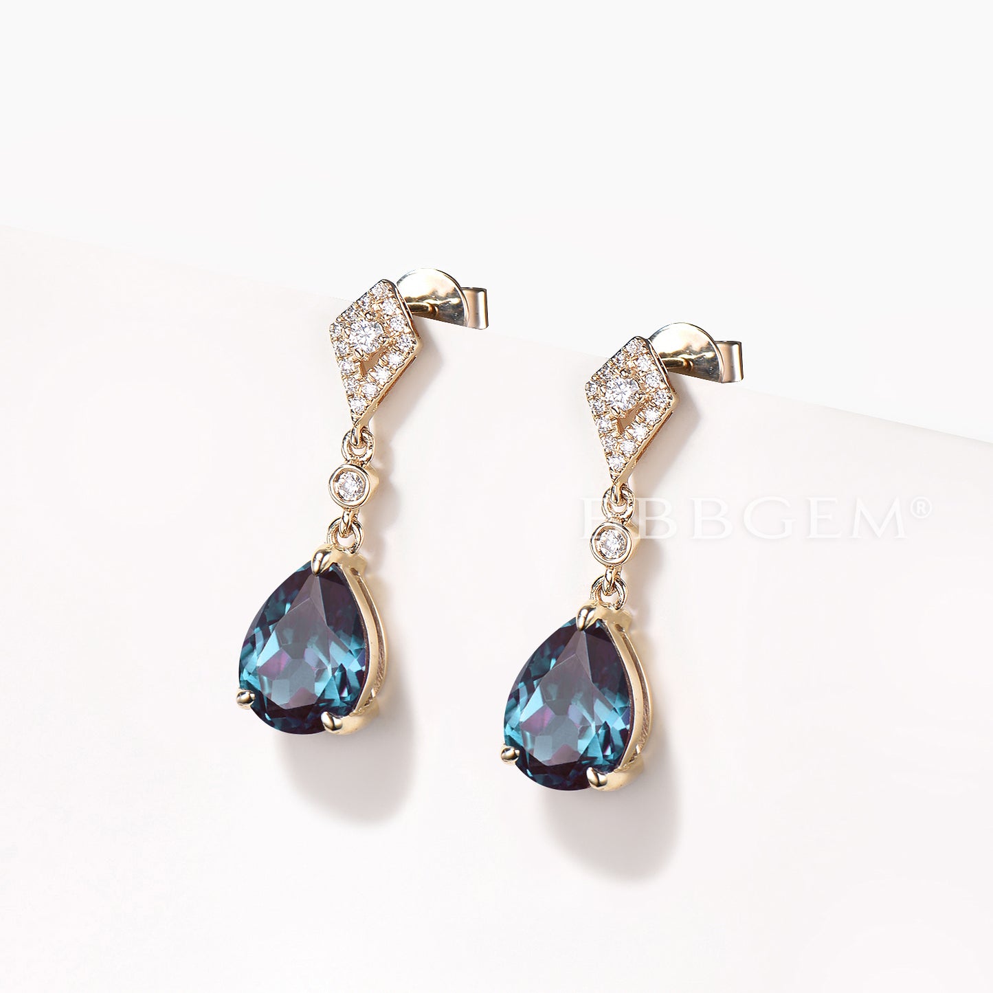 1CT Pear Cut Color-change Alexandrite Drop Earrings Diamond Earrings