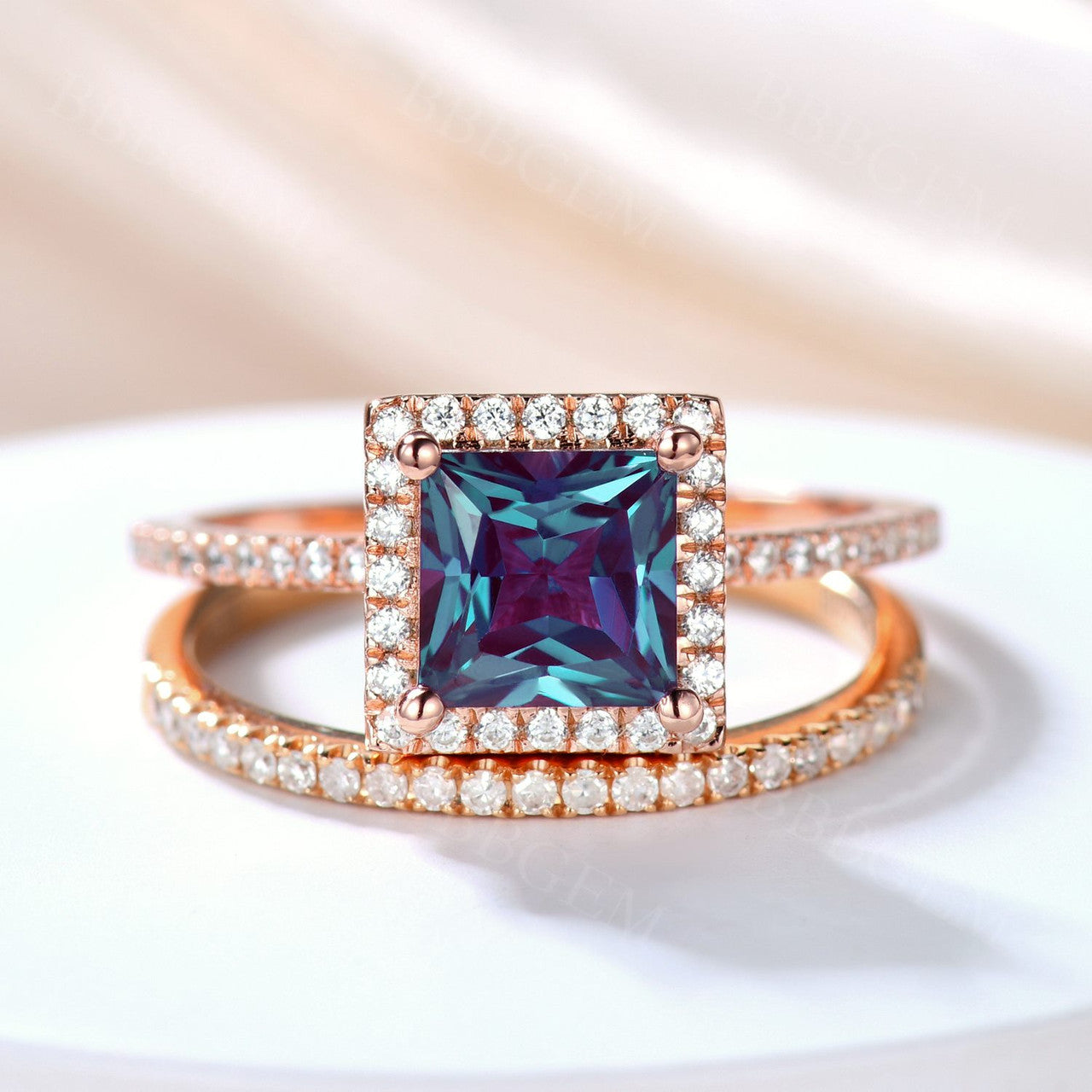 Alexandrite Engagement Ring-BBBGEM Alexandrite Engagement Ring