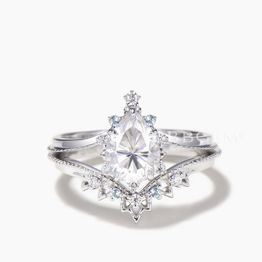 Pear Cut IGI Certificate Lab Grown Diamond Curved Ring Set Topaz Crown Band