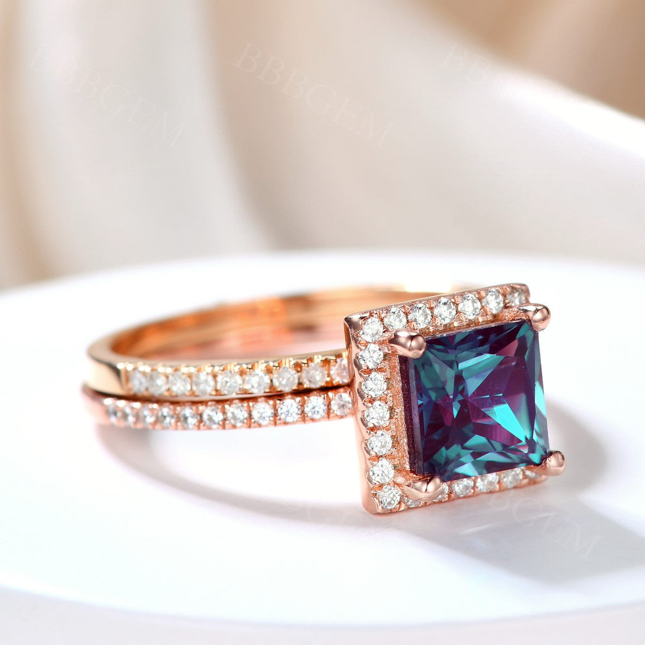 Vintage Alexandrite Engagement Ring-BBBGEM Alexandrite Engagement Ring