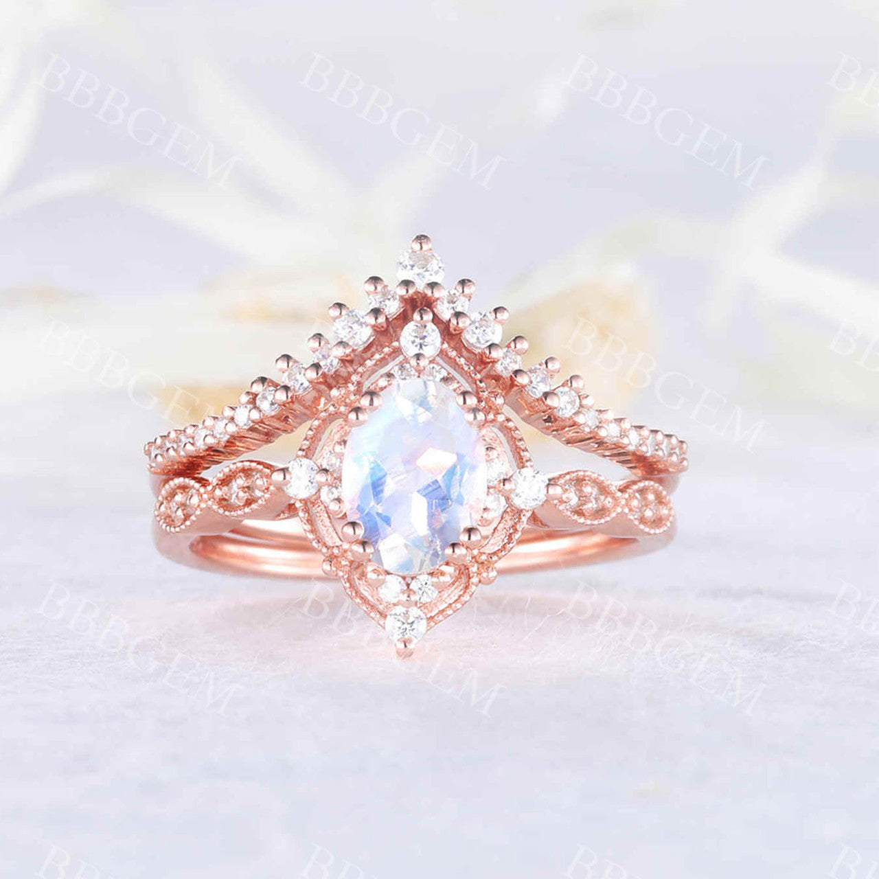 oval moonstone engagement ring-BBBGEM 0.7 Carat rainbow moonstone ring set