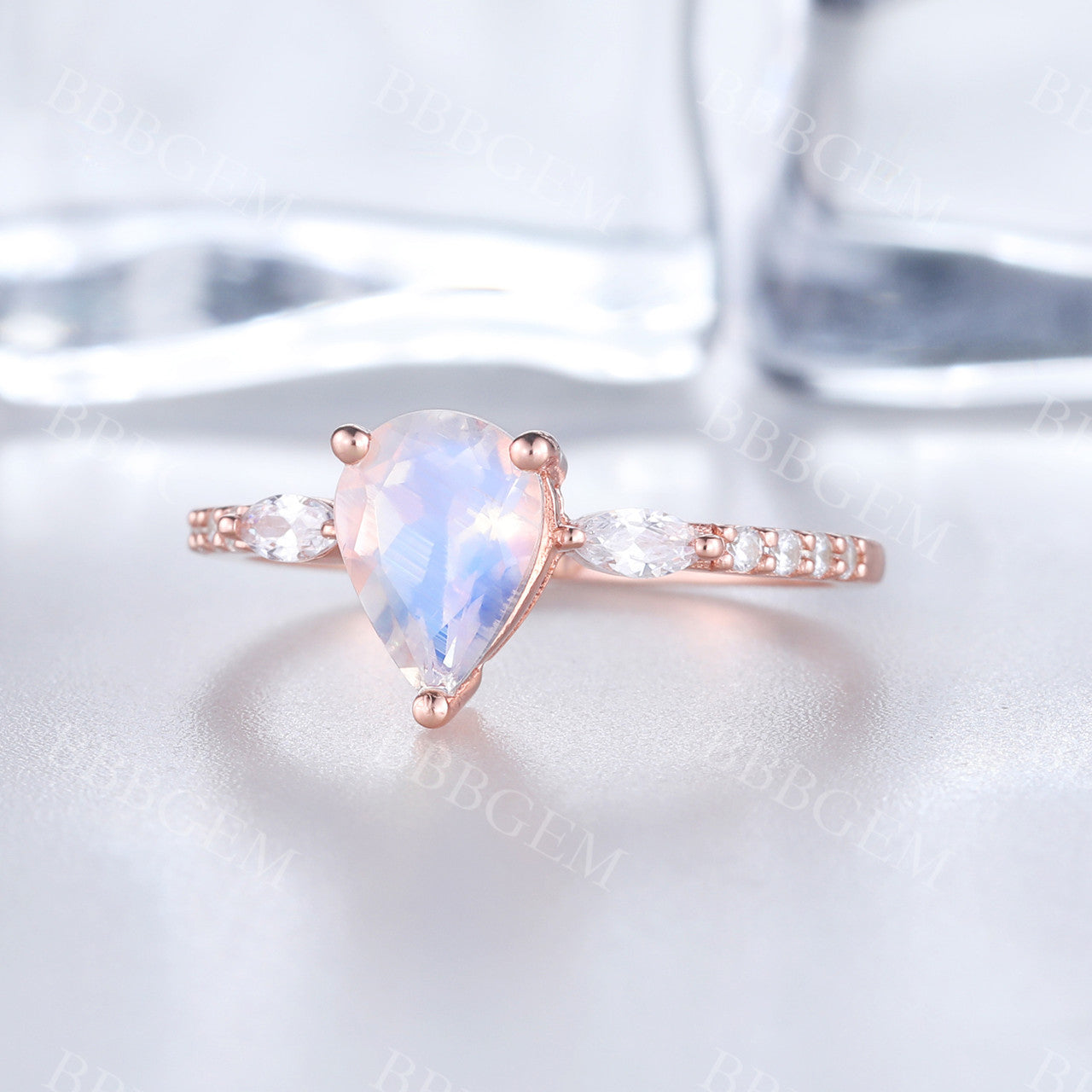 pear moonstone