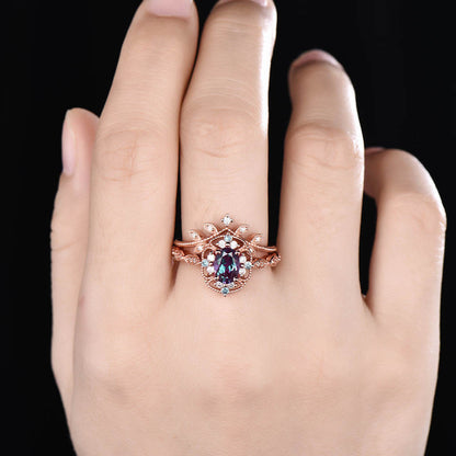 Floral Alexandrite Engagement Ring 01