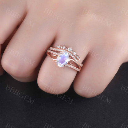 Female Moonstone Engagement Ring-BBBGEM Moonstone Ring