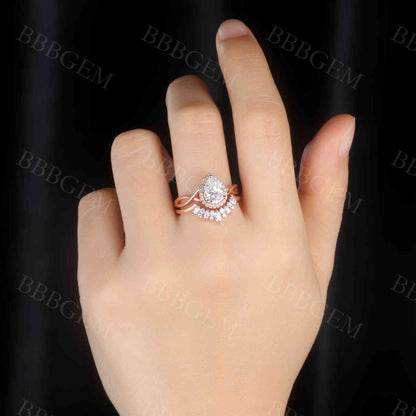 Pear Shaped Engagement Ring 2pcs Rose Gold  Cluster Chevron Wedding Band