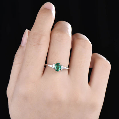 two tone oval  emerald engagement ring 01